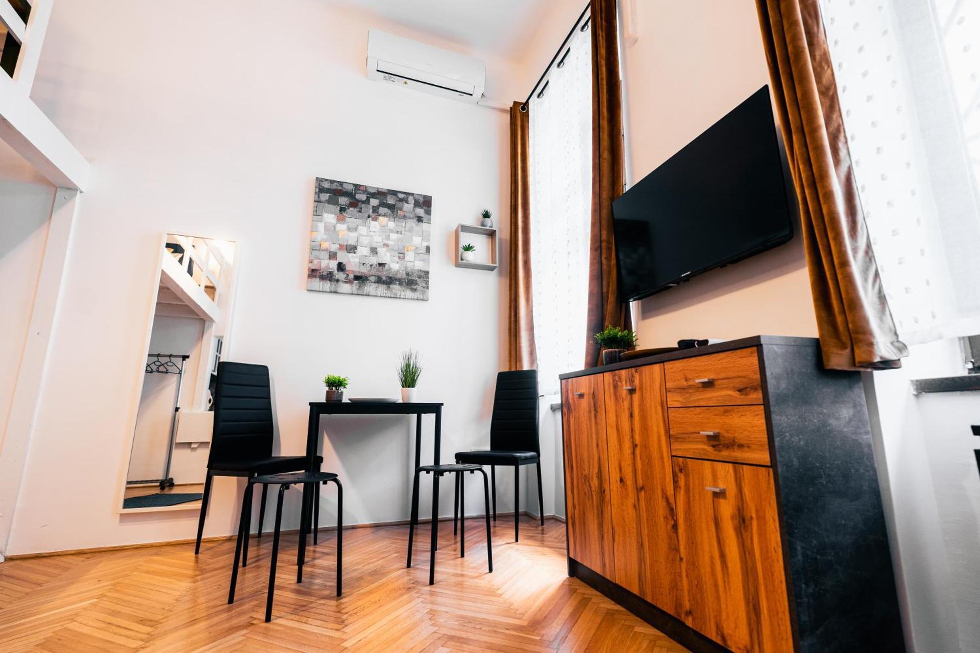 Seventh Heaven 2 Apartment Budapest Luaran gambar